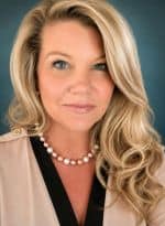 This is a headshot of Tanya.